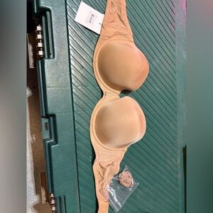NWT strapless 34D